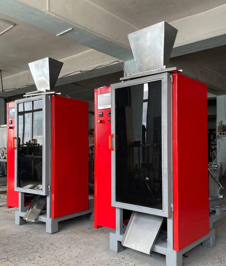 ماكينة تعبئة ظروف السكر العصوية (ستيك)